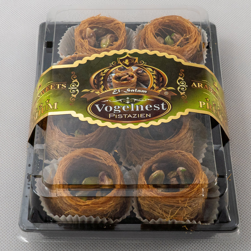 Vogelnest mit Pistazien